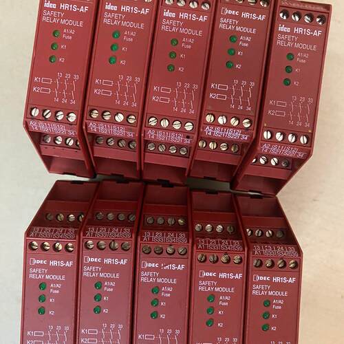 议价HR1S-AF5130B 安全继电器 24VDC IDEC和泉工控模块维修