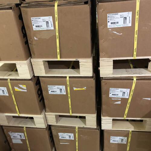 议价ATV320D11M3C ATV320D15 ATV71HD30N4Z 变频器 工控配件维修