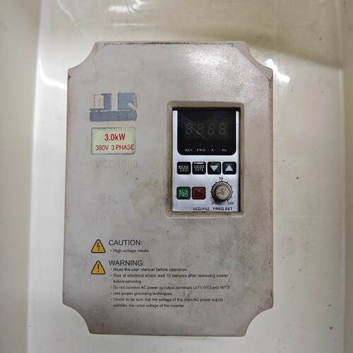 议价VCD1000 VCD-F02 精驱变频器 3KW 380V三相工控设备维修