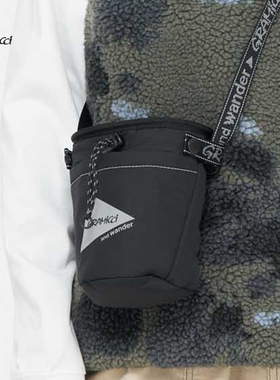 【and wander联名】GRAMICCI小野人24秋反光缝线斜挎包F3018背包