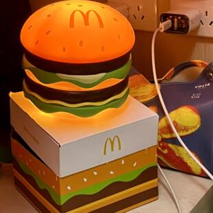 2025正版麦当劳汉堡薯条甜筒拍拍灯M记小夜灯玩具桌面摆件摆件灯