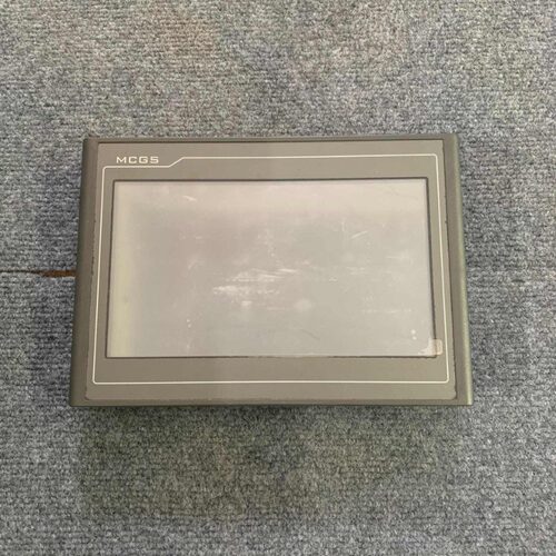 议价TPC1031Kt触控屏幕，成色如图，质量包好