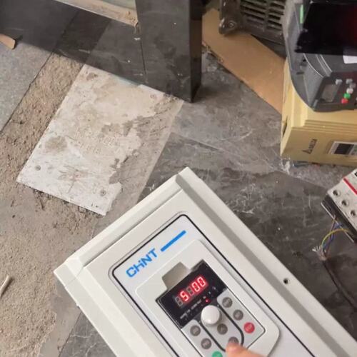 NVF2G-11/TS4 变频器 11KW 三相380V 工业调速议价维修