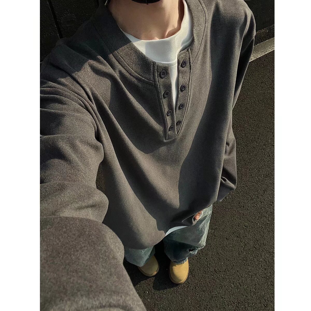 颖膝亨利领假两件德绒打底衫男款