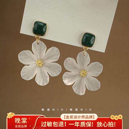 晚棠MIN 「泰兰德秘境」复古墨绿耳环小清新森系少女花朵耳钉A365