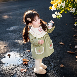 公主裙罩衣女宝宝外穿洋气女童吃饭反穿护衣防水防脏儿童围裙冬季