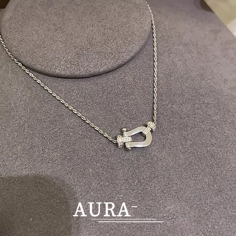 AURA高版本马蹄扣925纯银项链女U型系列粗版麻花锁骨链不掉色吊坠,饰品/流行首饰/时尚饰品新,项链,淘宝优惠券,粉丝福利购,淘宝优惠卷