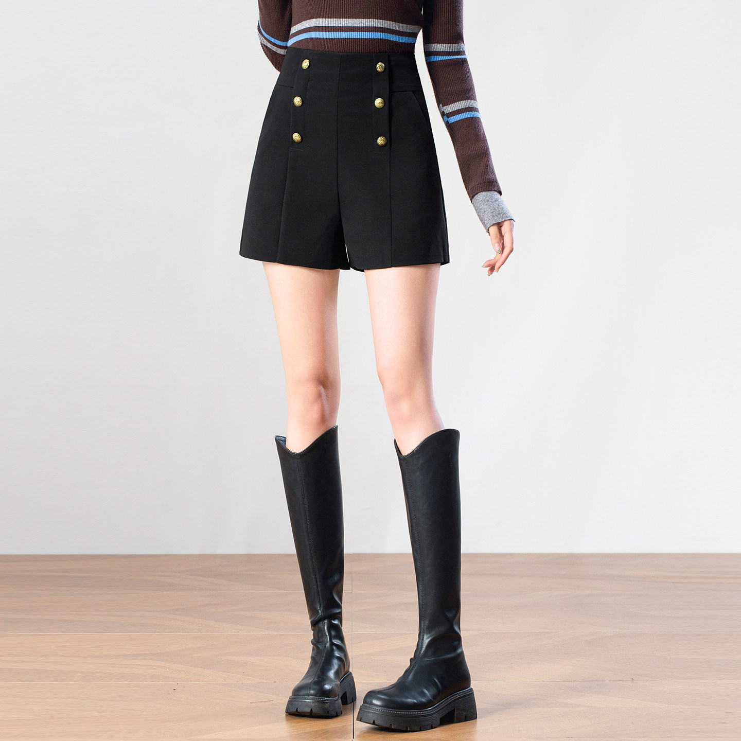黑色高腰西装短裤女2026春夏新款双排扣显瘦外穿小个子A字阔腿裤,女装/女士精品,短裤,淘宝优惠券,粉丝福利购,淘宝优惠卷