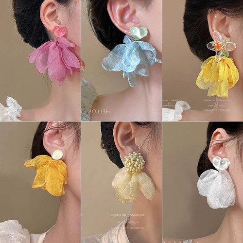 网红多巴胺彩色耳环女