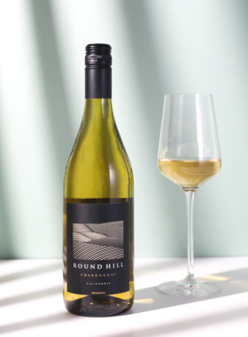 缘定山霞多丽干白葡萄酒 2022年 美国加州Round Hill Chardonnay