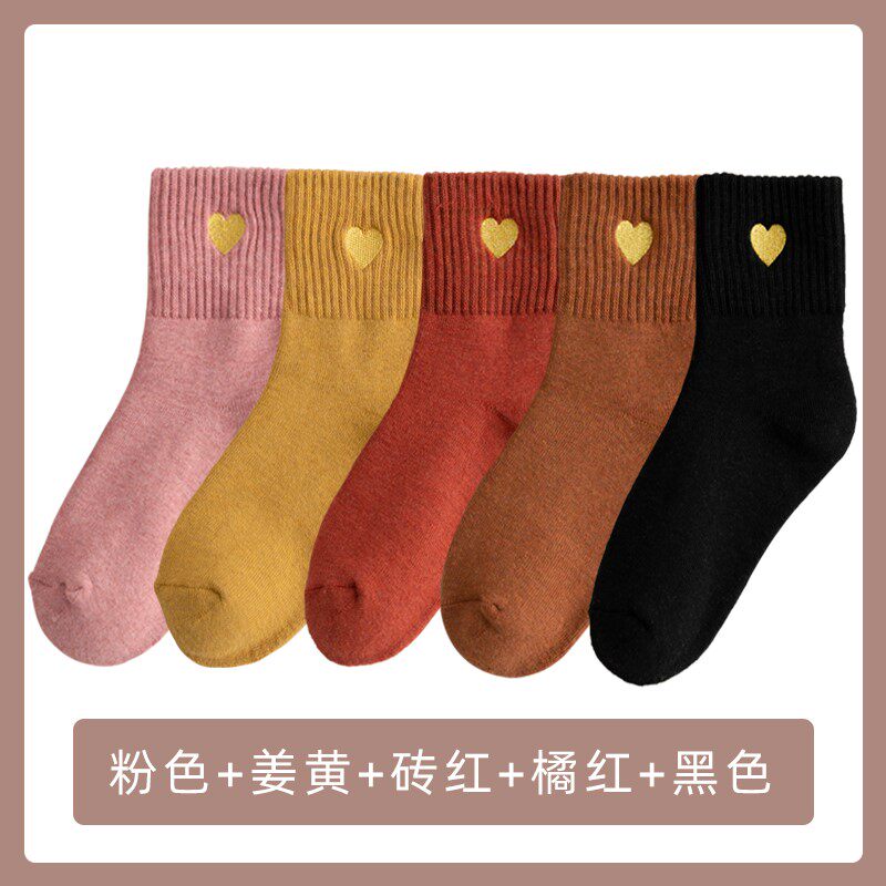 여성용 가을 겨울 두꺼운 수건 양말 5켤레 수 놓은 사랑의 순면 중반 양말 따뜻한 대학 스타일 테리 양말