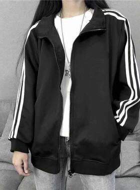 2026春夏新款三条杠外套女韩版薄款夹克学生黑色棒球服女宽松bf潮