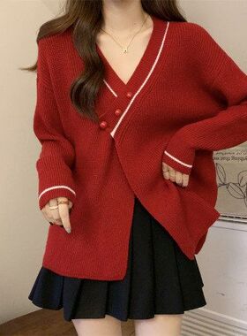 红色v领毛衣女2023秋冬新款设计感宽松显瘦针织开衫外套上衣chic