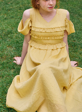 idem 波点褶皱边皱皱棉露肩法式度假风连衣裙