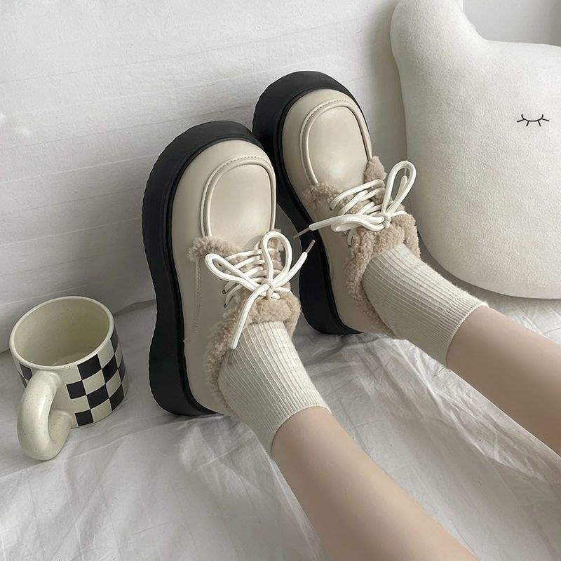 白色加绒小皮鞋女2025新款秋冬复古英伦风百搭深口圆头厚底单鞋子