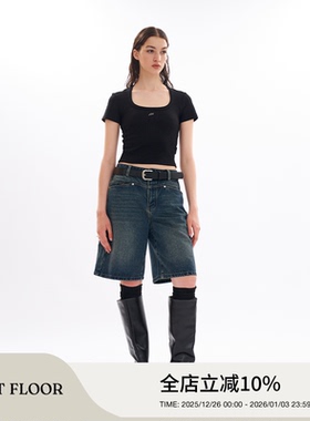 FIRSTFLOOR 肌理面料弹力小logo烫钻U型领短袖