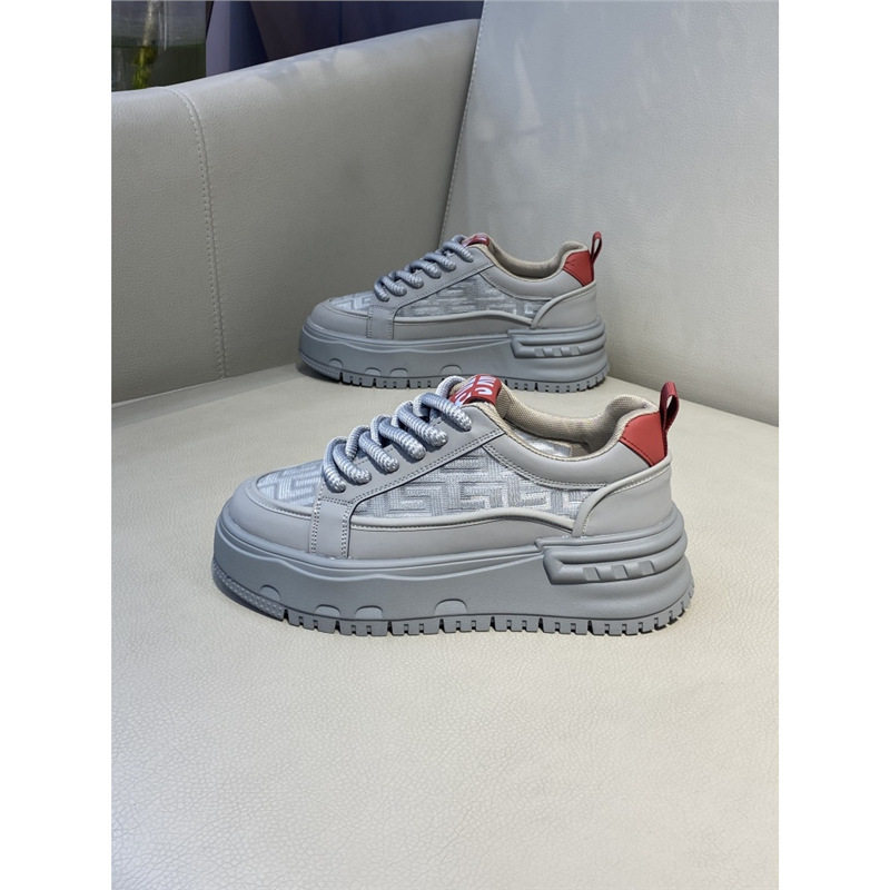 j欧洲站男鞋2025年夏季新款透气网面时尚休闲鞋百搭轻质潮流小白