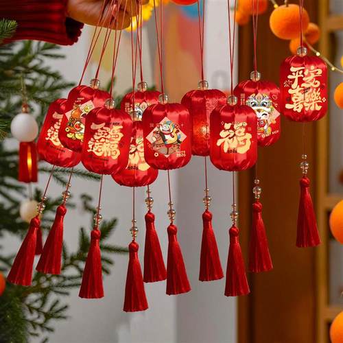2026年新年挂饰春节小灯笼马年新款过年树上场景氛围布置发光装