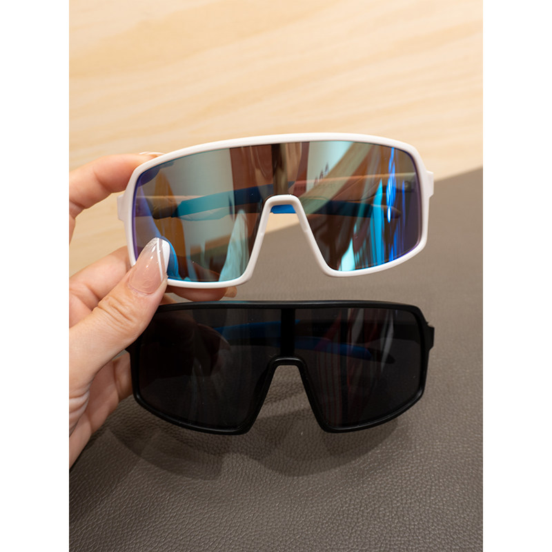 儿童墨镜大框滑雪骑行护目镜男女童防紫外线太阳镜潮宝宝防风眼镜