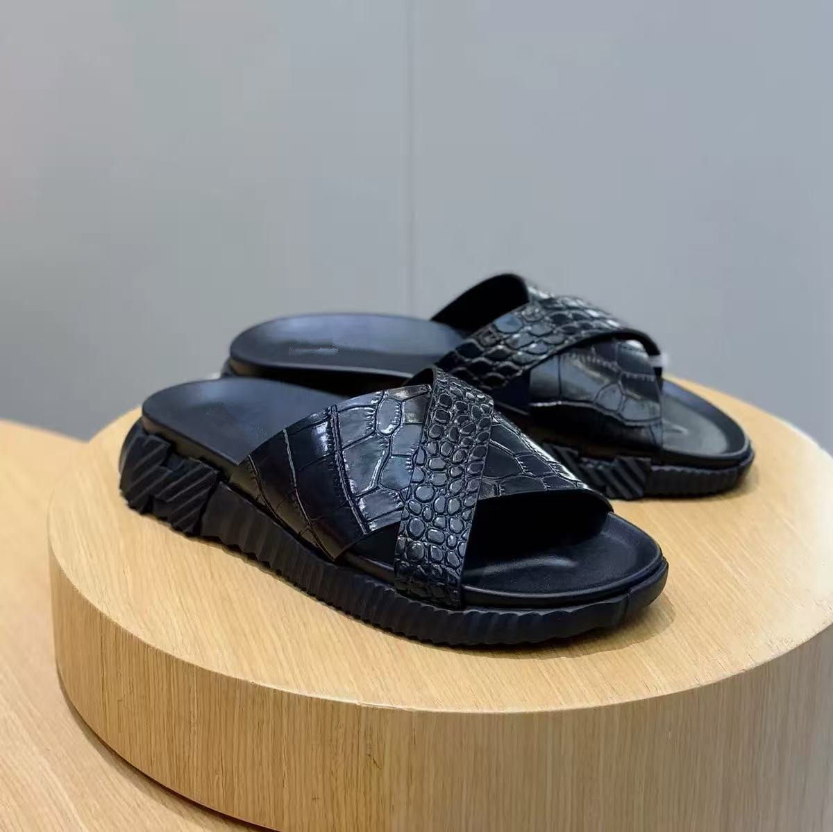 欧洲站2026夏季新款男士真皮厚底一字拖时尚外穿防滑沙滩凉拖鞋男