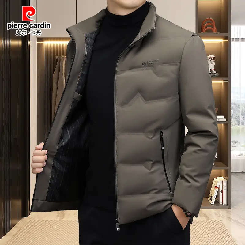 皮尔卡丹男士时尚休闲立领白鸭绒羽绒服冬季新款轻薄保暖短款外套