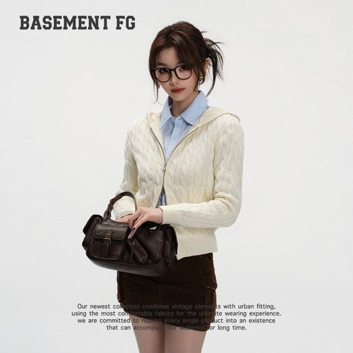BASEMENTFG老钱风麻花纹连帽拉链针织开衫女毛衣外套263080012009