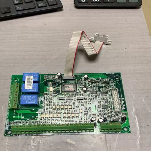 售前询价议价变频器主板 VFD075P43A这个型号上拆下可维修