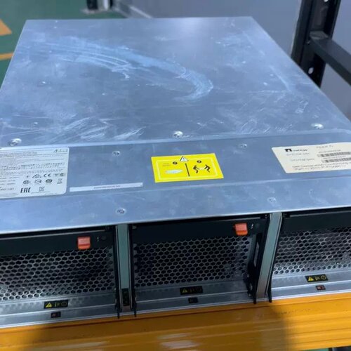 售前询价NetApp FAS8020 NAF-1301 机头 磁盘存