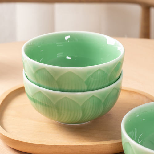 龙泉西冲青瓷莲花浮雕中式米饭碗