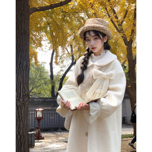 软妹蝴蝶结娃娃领白色毛呢大衣冬甜美少女日系学院风可爱加厚外套
