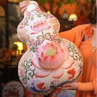 轻奢复古中国风葫芦抱枕含芯软质卧室靠背垫高档新中式创意结婚