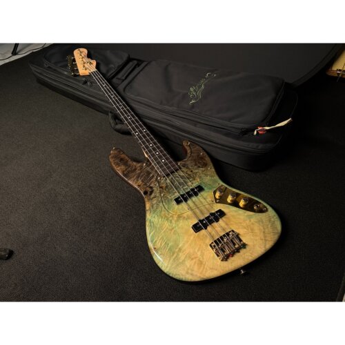 Momose MJ-BURL TOCHI LTD 4弦Jazz 樱花限定日本手工贝斯