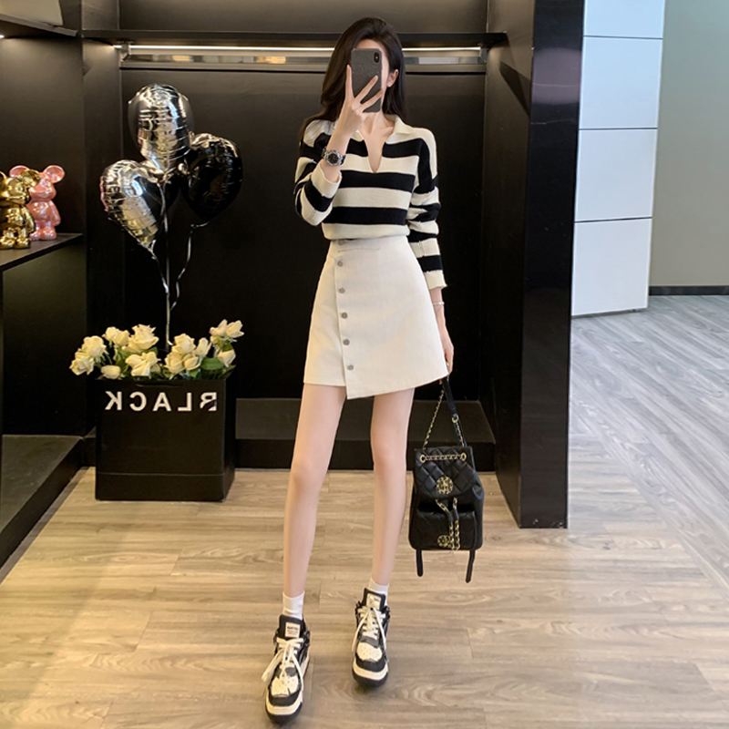 韩系休闲运动套装女春秋2025新款显瘦减龄条纹针织衫半身裙两件套