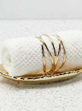 样板间卫生间摆件毛巾美容店软装