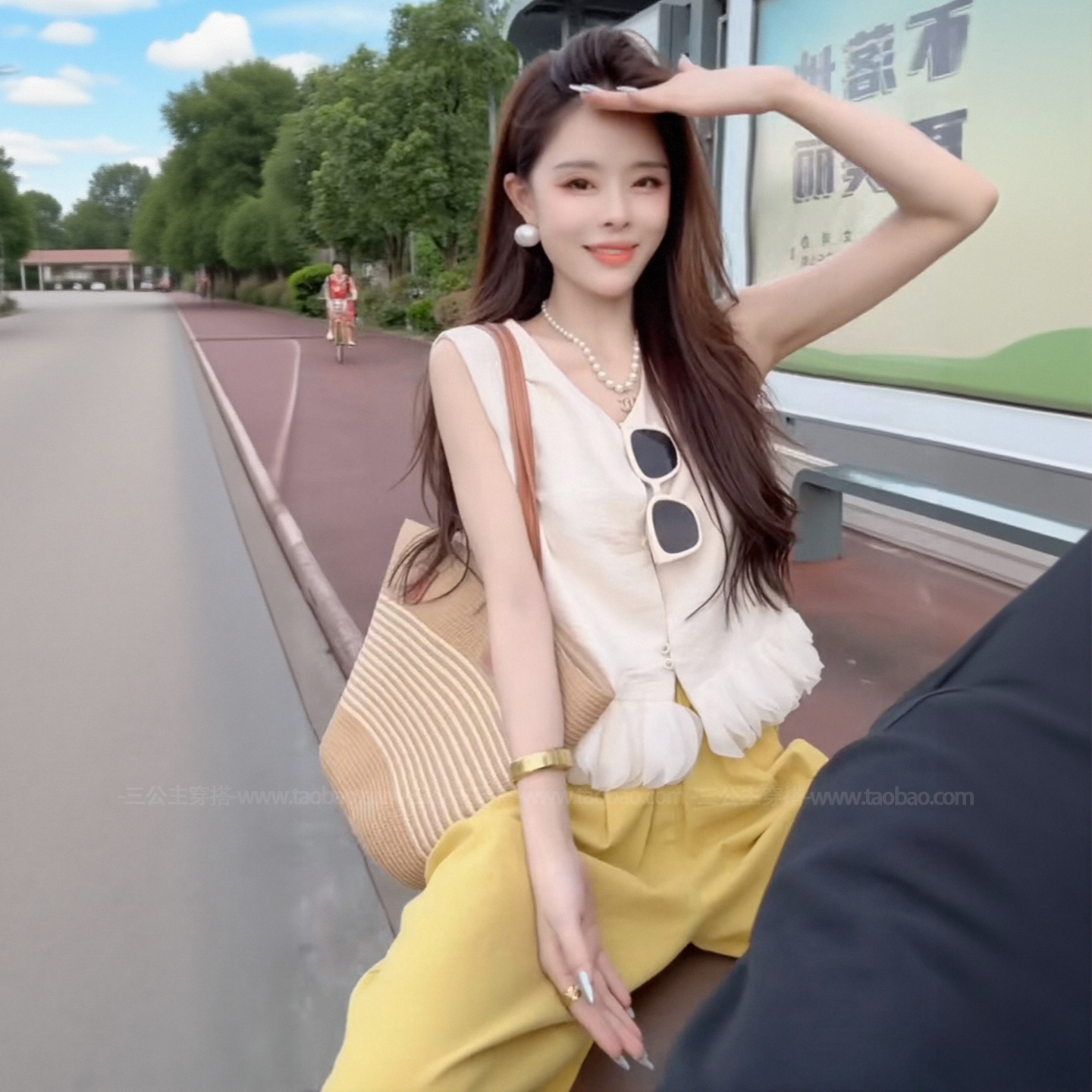 2025超火夏装一整套装女小众减龄拼接花边无袖衬衫搭配显瘦阔腿裤