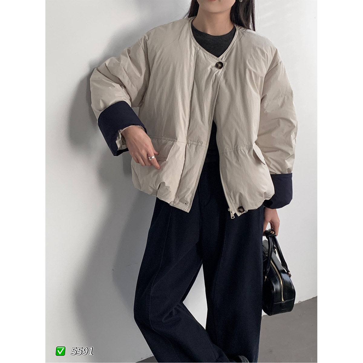 松弛感圆领袖口拼接羽绒服工装口袋宽松百搭保暖短款面包服ZSUP,女装/女士精品,羽绒服,淘宝优惠券,粉丝福利购,淘宝优惠卷