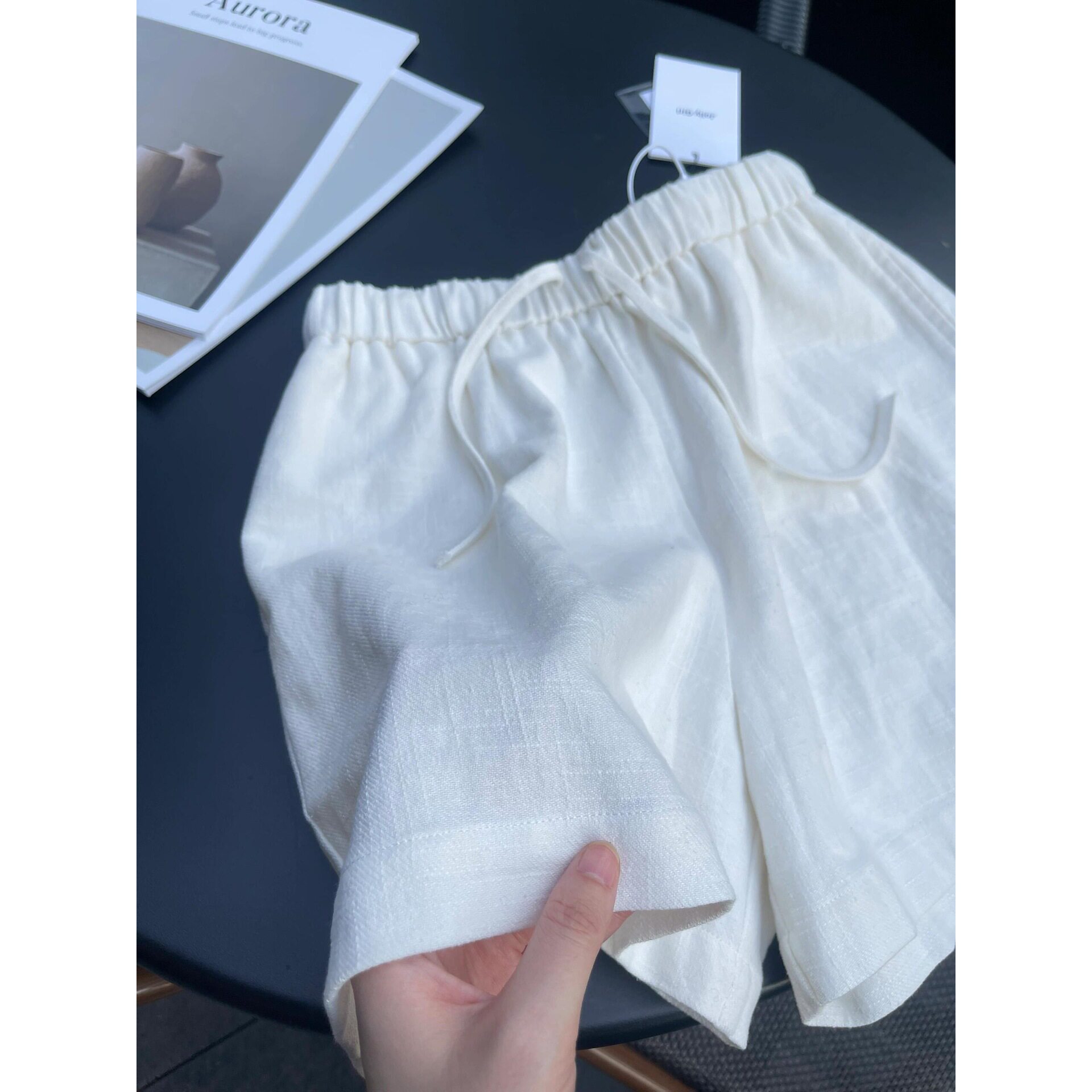 白色棉麻阔腿短裤女夏季松紧腰抽绳热裤小个子亚麻a字五分裤