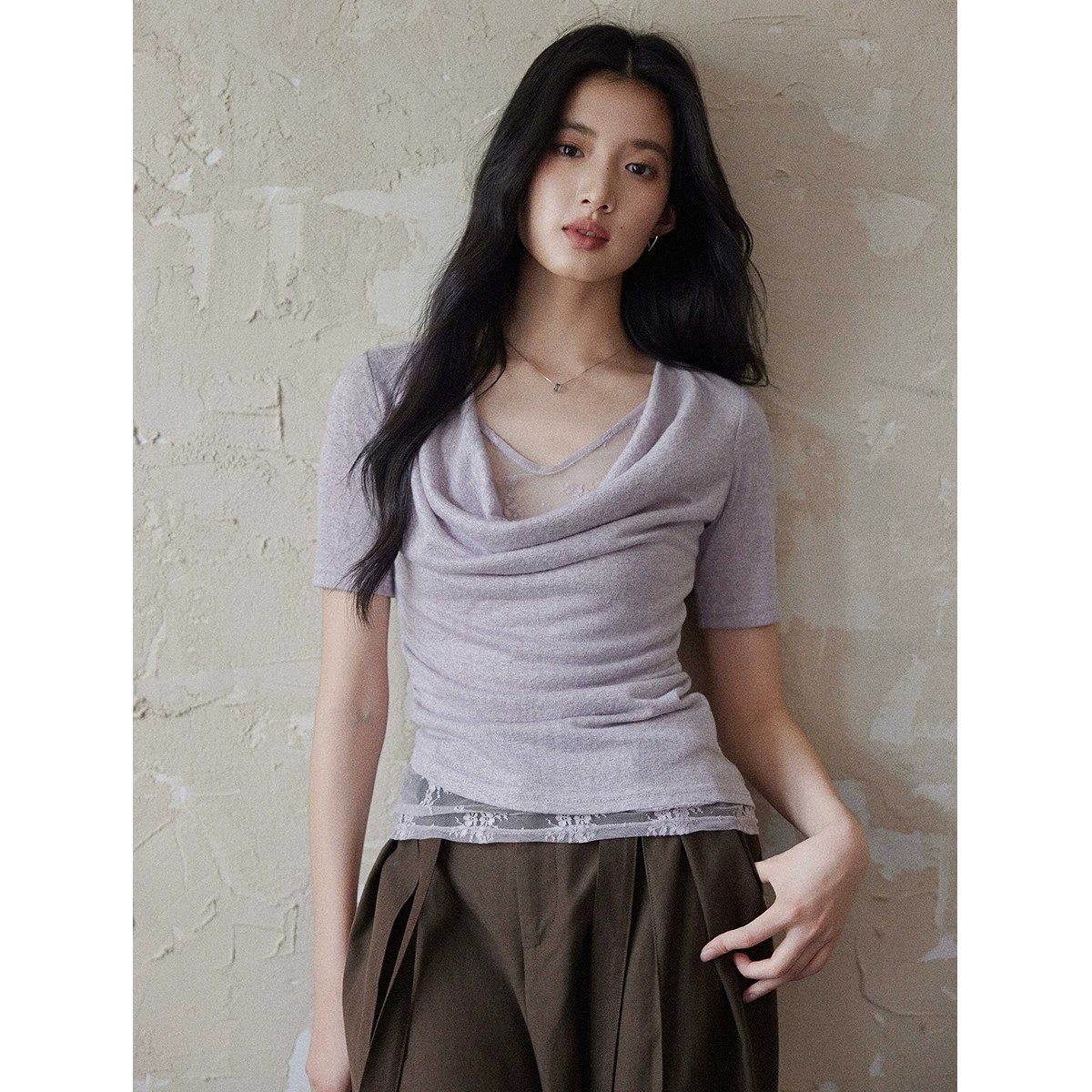 设计假两件荡领蕾丝针织短袖上衣女紫色气质收腰t恤