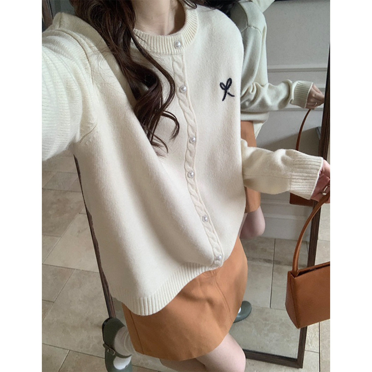 蝴蝶结针织衫创意珍珠扣开衫女秋冬季长袖圆领开衫外套温柔ZDG,女装/女士精品,毛针织衫,淘宝优惠券,粉丝福利购,淘宝优惠卷