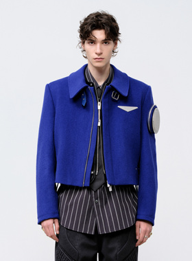 飞上来FACEONLAB原创金属臂章潜艇夹克克莱因蓝拉链短款翻领外套