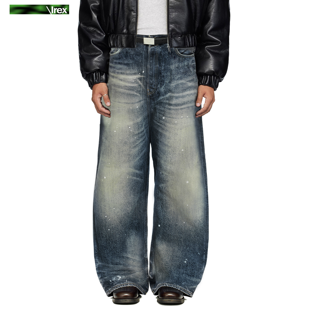 Baggy猫须水洗泼墨弯刀牛仔裤男