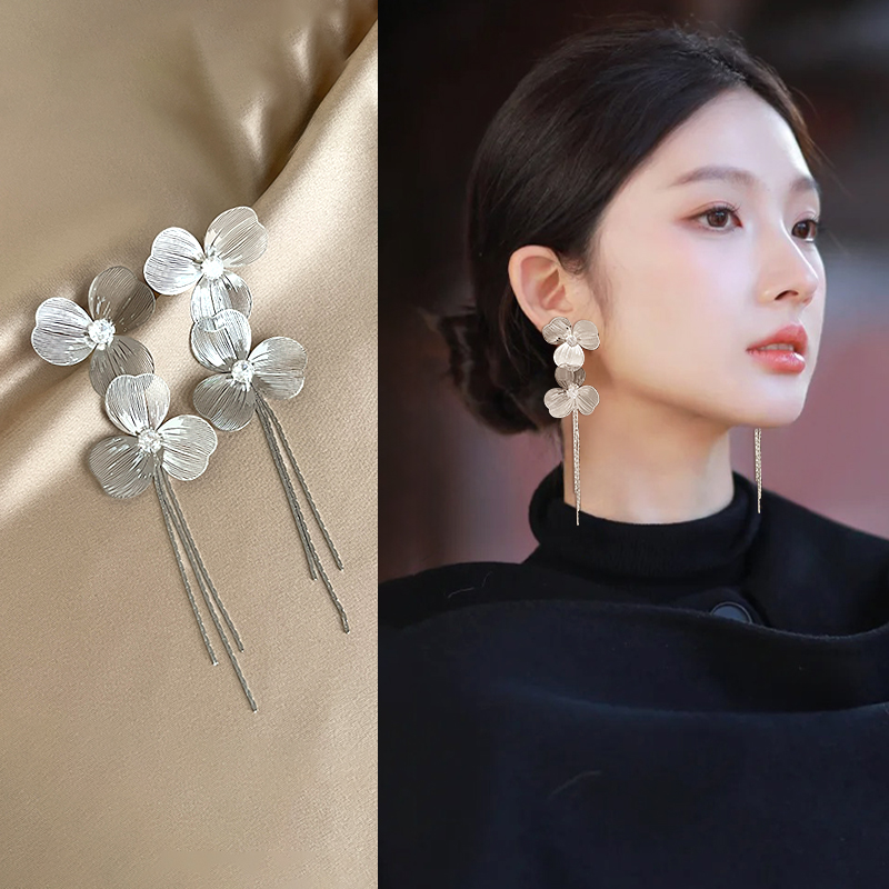 花朵流苏螺旋耳夹女轻奢气质