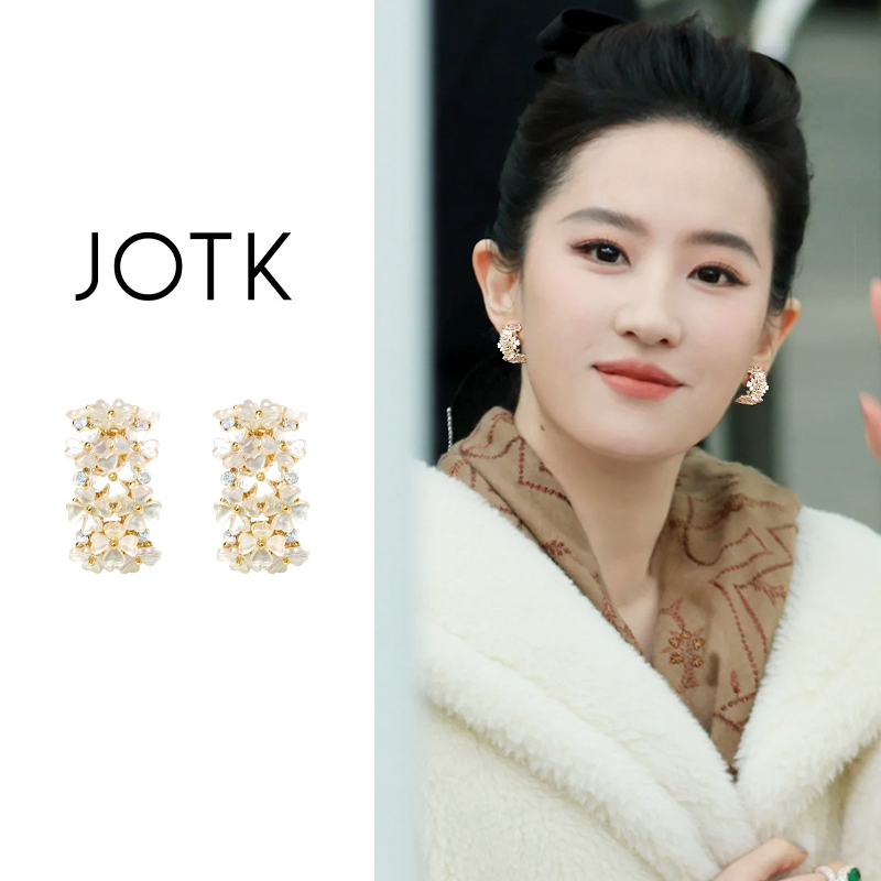 韩系气质花朵C型耳环轻奢