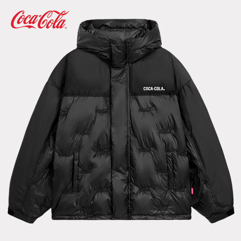 可口可乐满刺绣Logo撞色羽绒服