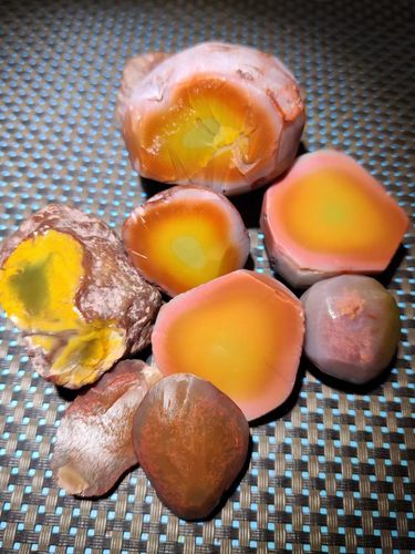 彩愿盐源南红玛瑙天然原矿直播间专拍付款链接（私拍无效）