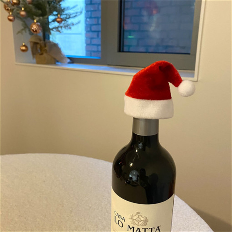 布置装饰品迷你红酒圣诞帽围巾圣诞节香槟饮料酒吧清吧卧室氛围