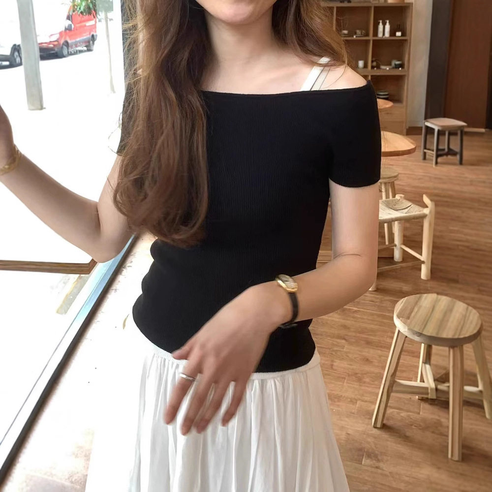 ounce现H25夏款韩国东大门纯色性感修身显瘦一字肩螺纹针织短袖女 - 实物图