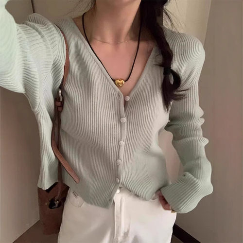 Pretty Young Thing现H26款纯色螺纹V领单排扣弹力针织衫外套
