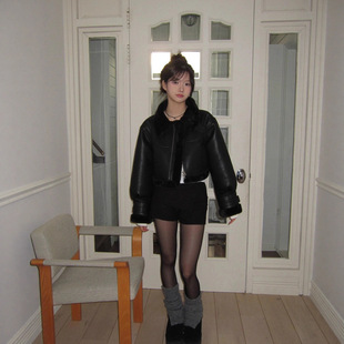 modimood现货25秋款韩国东大门设计师不规则纯棉纽扣三分裤短裤女