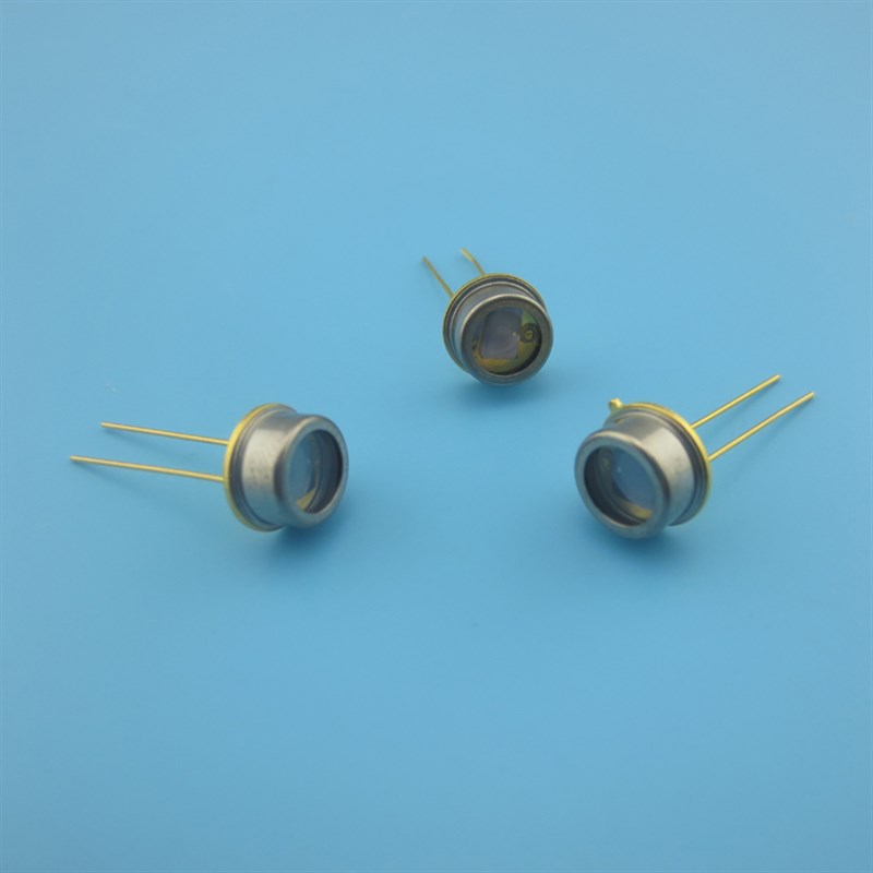 300-1000nm6*6mm接收面金属封装光敏二极管接收器太阳能电池组件